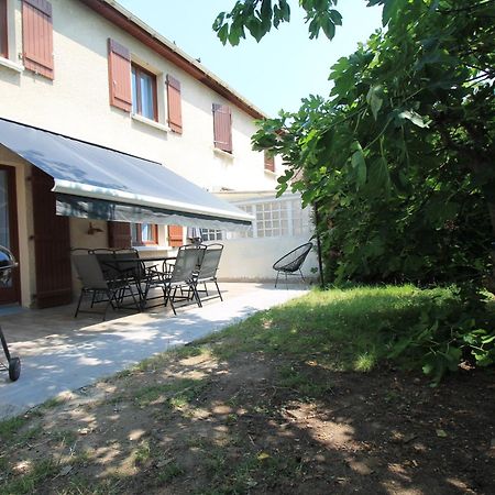 Parking Prive Gratuit - 15Mn Paris - Gare A Pied En 5Mn - Tout Equipee - Terrasse - Jardin - Stade De France - Casino D'Enghien - Hippodrome, Universite Épinay-sur-Seine Buitenkant foto