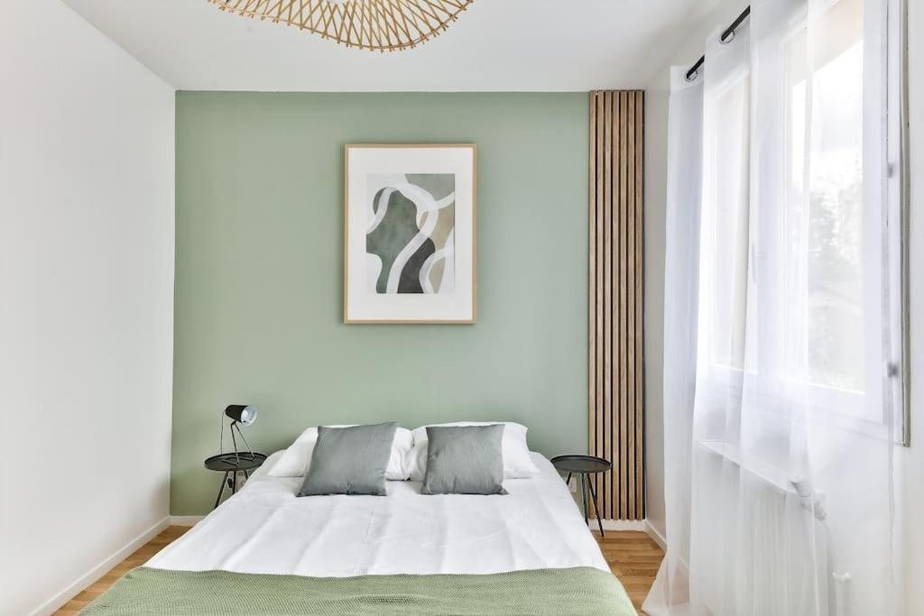 Parking Prive Gratuit - 15Mn Paris - Gare A Pied En 5Mn - Tout Equipee - Terrasse - Jardin - Stade De France - Casino D'Enghien - Hippodrome, Universite Épinay-sur-Seine Buitenkant foto