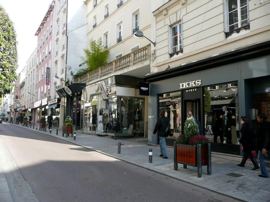 Parking Prive Gratuit - 15Mn Paris - Gare A Pied En 5Mn - Tout Equipee - Terrasse - Jardin - Stade De France - Casino D'Enghien - Hippodrome, Universite Épinay-sur-Seine Buitenkant foto
